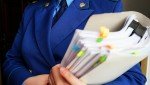 Прокуратурой области организована проверка по публикации в сети «Интернет» по факту получения малолетним ребенком телесных повреждений на детской площадке